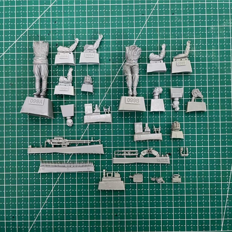 1/35 Kit Bangunan Model Figur  - Model Kit Gunpla ulasan dan harga